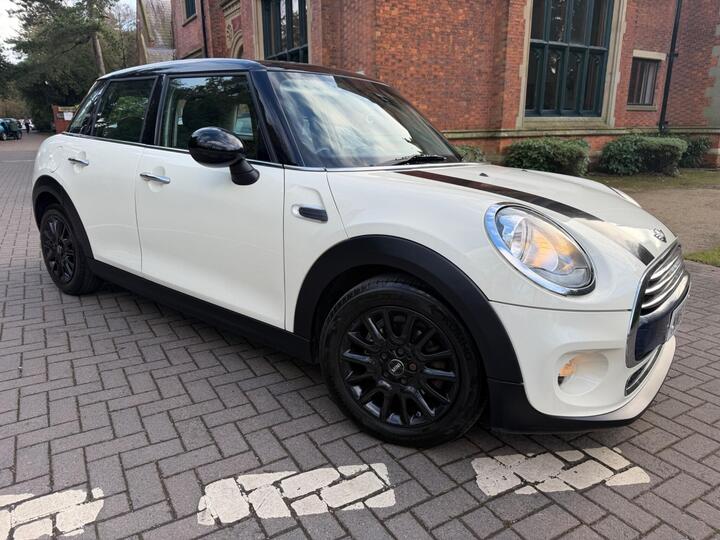 MINI Hatch 1.5 Cooper D Euro 6 (s/s) 5dr