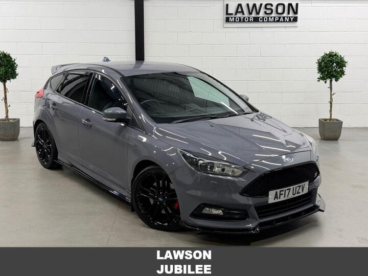 Ford FOCUS 2.0T EcoBoost ST-3 Euro 6 (s/s) 5dr