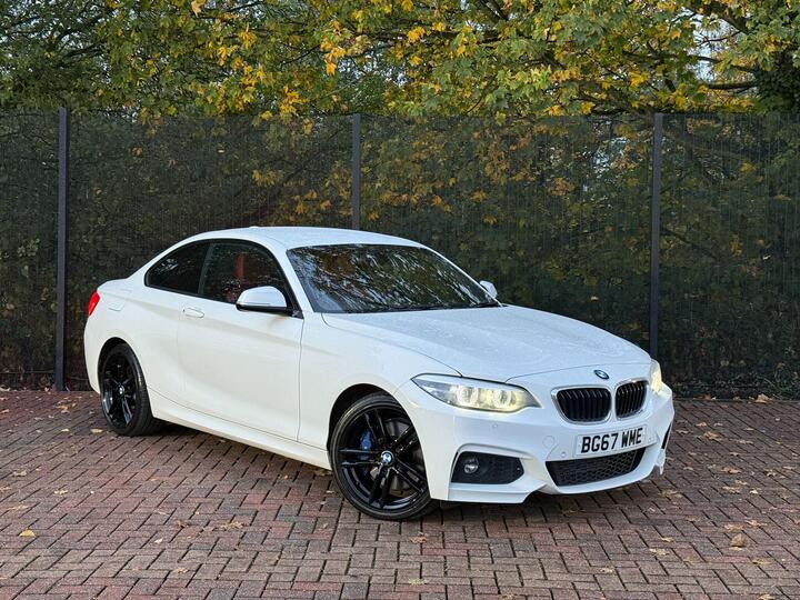 BMW 2 Series 2.0 220d M Sport Auto XDrive Euro 6 (s/s) 2dr BMW 2 Series 2.0 220d M Sport Auto XDrive Euro 6 (s/s) 2dr