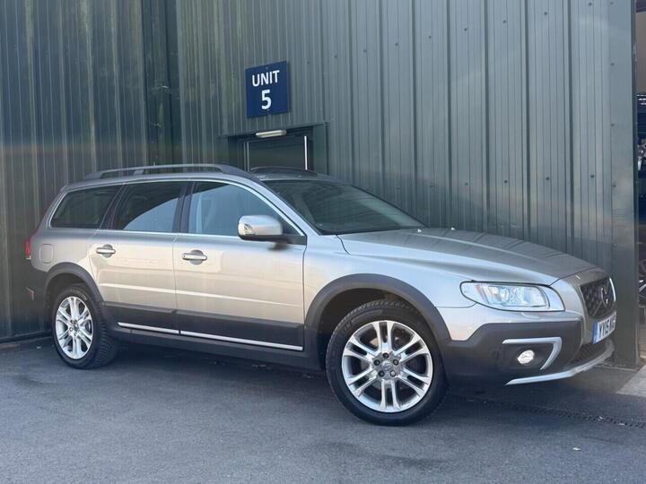 Volvo XC70 2.4 D4 SE Lux AWD Euro 6 (s/s) 5dr