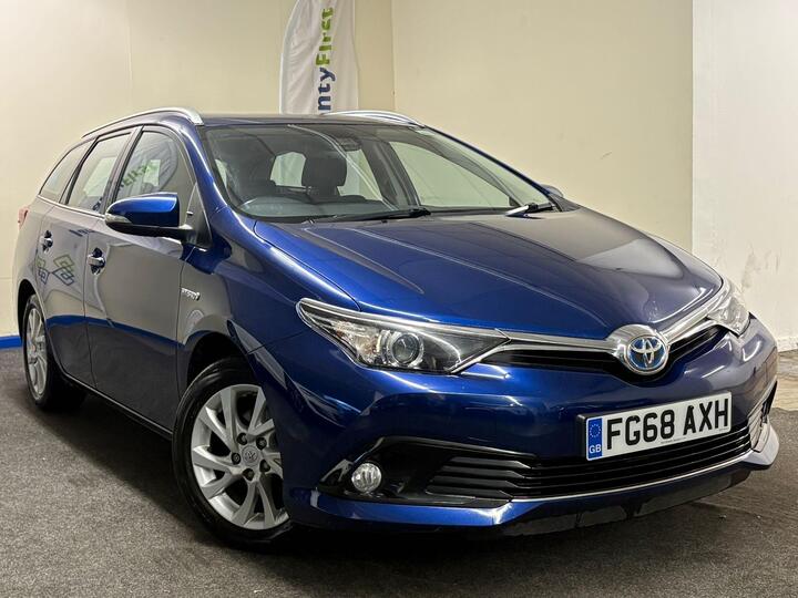Toyota Auris 1.8 VVT-h Icon Tech Touring Sports CVT Euro 6 (s/s) 5dr Toyota Auris 1.8 VVT-h Icon Tech Touring Sports CVT Euro 6 (s/s) 5dr