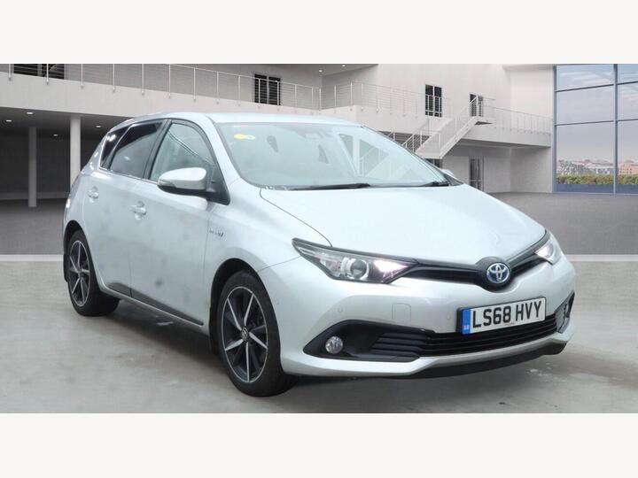 Toyota Auris 1.8 VVT-h Design CVT Euro 6 (s/s) 5dr