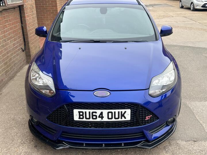Ford Focus 2.0T EcoBoost ST-2 Euro 5 (s/s) 5dr