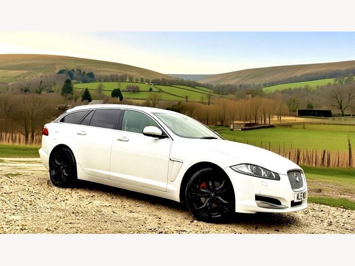 Jaguar XF 2.2d Luxury Sportbrake Auto Euro 5 (s/s) 5dr