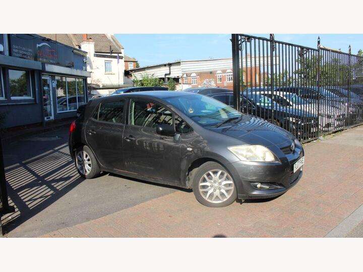 Toyota AURIS 1.6 VVT-i TR 5dr