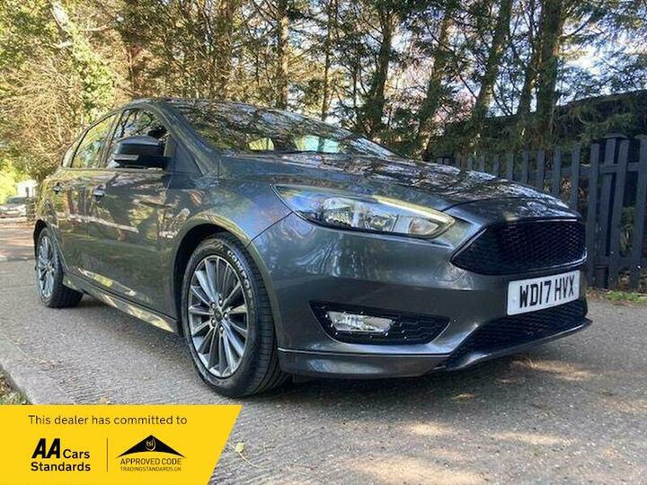 Ford Focus 1.0T EcoBoost ST-Line Euro 6 (s/s) 5dr