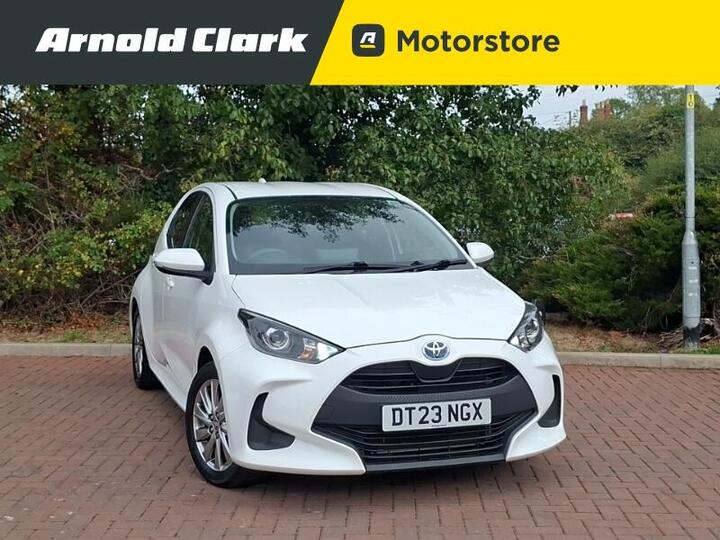 Toyota Yaris 1.5 VVT-h Icon E-CVT Euro 6 (s/s) 5dr