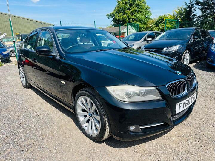BMW 3 Series 2.0 318i Exclusive Edition Euro 5 4dr