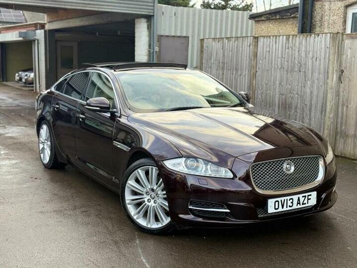 Jaguar XJ 3.0d V6 Portfolio Auto Euro 5 (s/s) 4dr