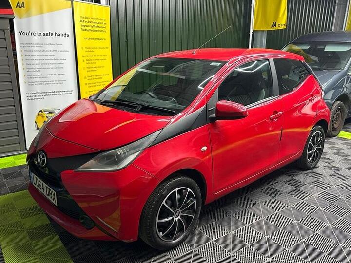 Toyota AYGO 1.0 VVT-i X-play Euro 5 5dr Euro 5