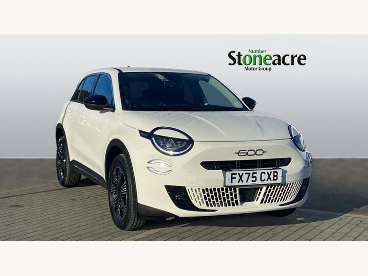 Fiat 600 1.2 MHEV E-DCT Euro 6 (s/s) 5dr