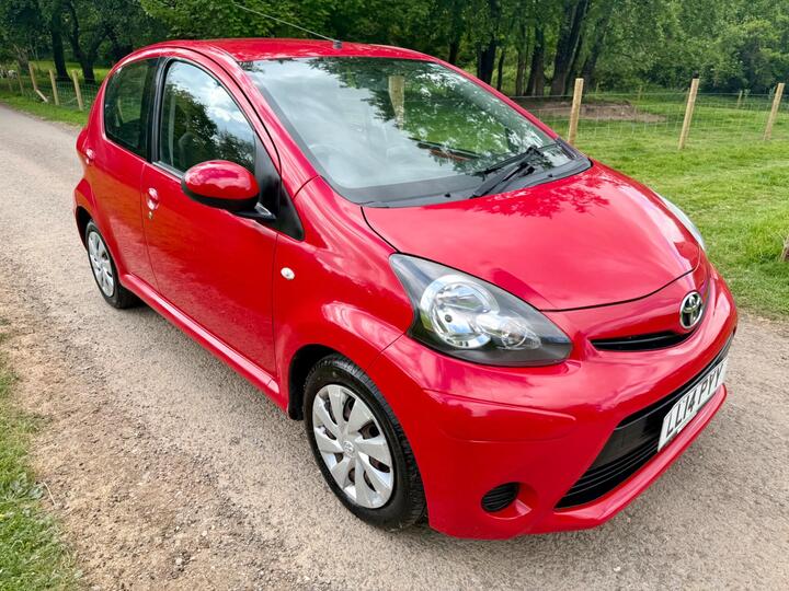 Toyota AYGO 1.0 VVT-i Move MultiMode Euro 5 5dr
