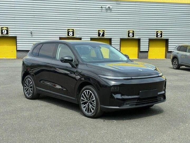 Leapmotor B10 67.1kWh Auto 5dr