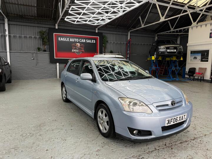 Toyota Corolla 1.6 VVT-i Colour Collection 5dr