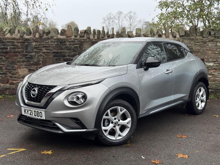 Nissan Juke 1.0 DIG-T N-Connecta Euro 6 (s/s) 5dr