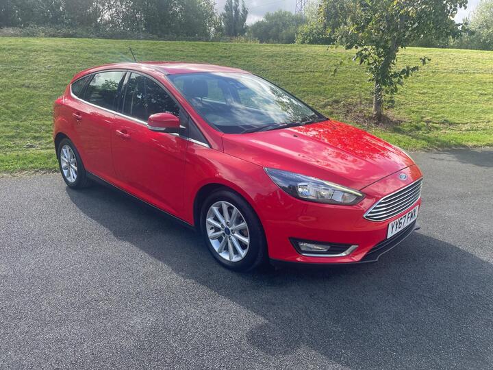 Ford Focus 1.0T EcoBoost Titanium Auto Euro 6 (s/s) 5dr