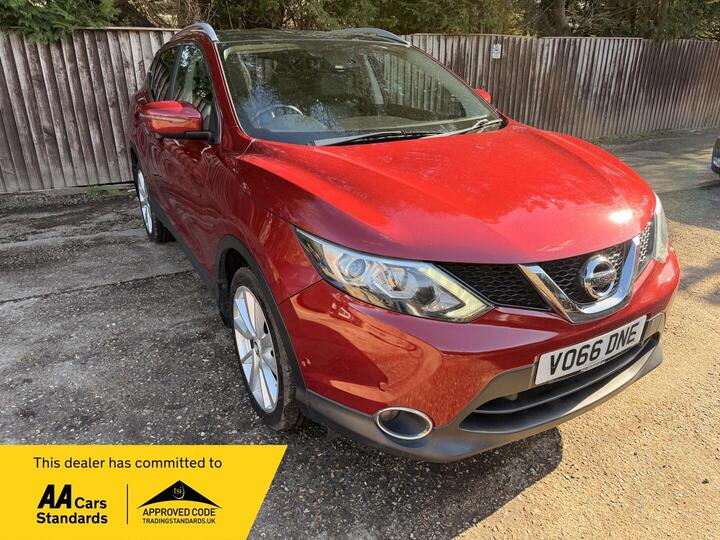 Nissan Qashqai 1.6 DIG-T Tekna 2WD Euro 6 (s/s) 5dr
