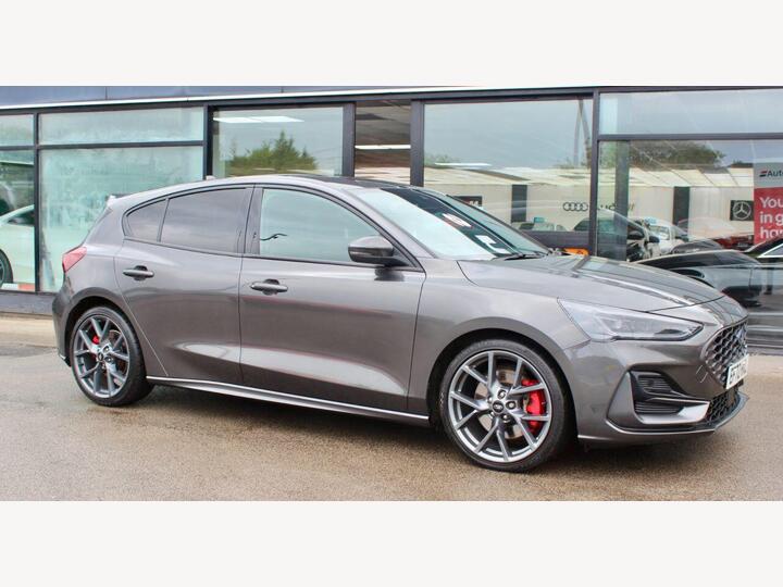 Ford FOCUS 2.3T EcoBoost ST Euro 6 (s/s) 5dr