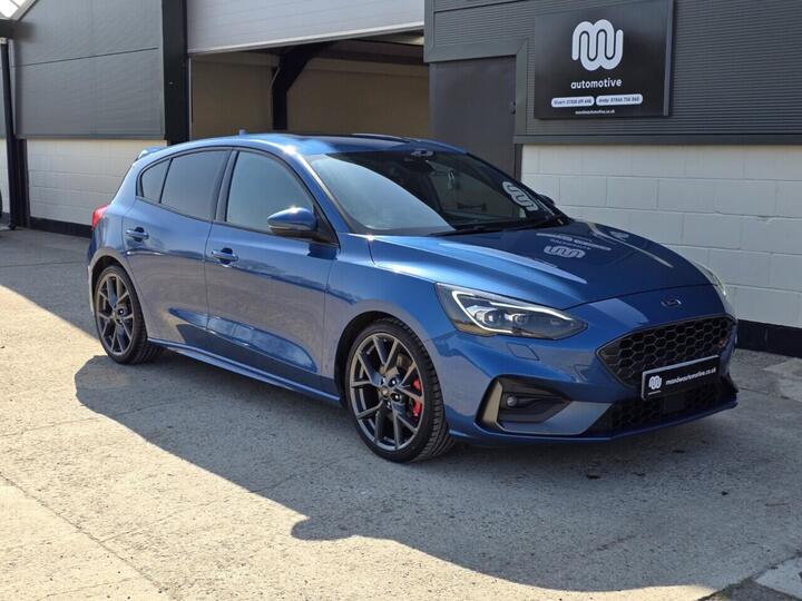 Ford FOCUS 2.3T EcoBoost ST Euro 6 (s/s) 5dr