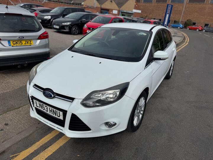 Ford Focus 1.6 Titanium Powershift Euro 5 5dr