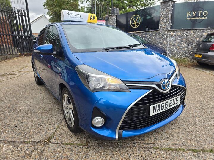 Toyota Yaris 1.5 VVT-h Icon E-CVT Euro 6 5dr (Safety Sense)