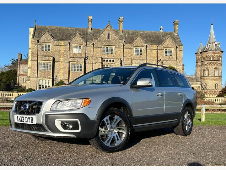 Volvo XC70 2.4 D5 SE Nav Geartronic AWD Euro 5 5dr