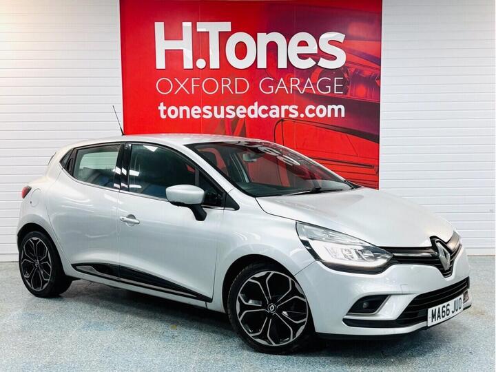 Renault CLIO 1.5 DCi Dynamique S Nav Euro 6 (s/s) 5dr