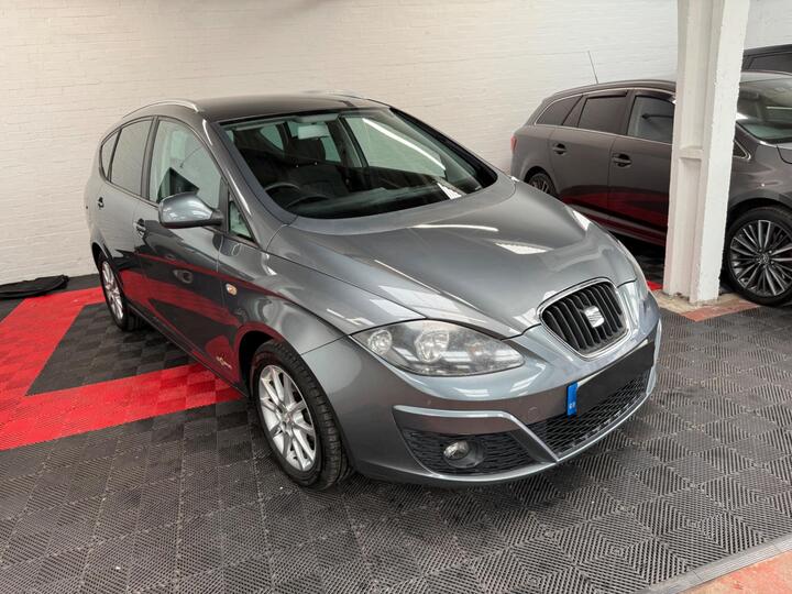 SEAT Altea XL 1.6 TDI Ecomotive CR SE Copa Euro 5 (s/s) 5dr SEAT Altea XL 1.6 TDI Ecomotive CR SE Copa Euro 5 (s/s) 5dr