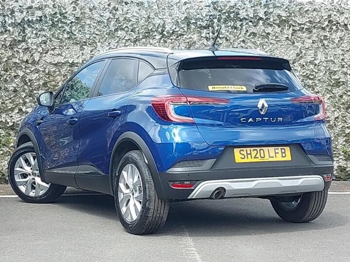 Renault Captur 1.3 TCe Iconic Euro 6 (s/s) 5dr