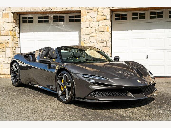 Ferrari SF90 Spider 4.0T V8 7.9kWh F1 DCT 4WD Euro 6 (s/s) 2dr
