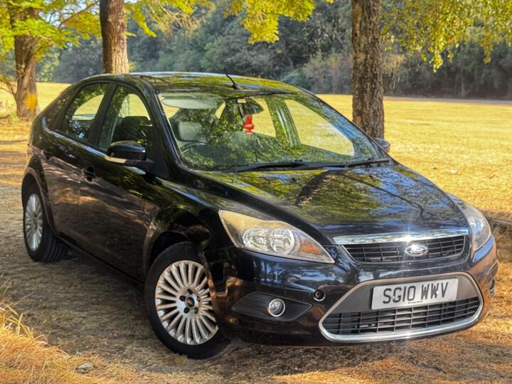 Ford Focus 1.6 TDCi DPF Titanium 5dr