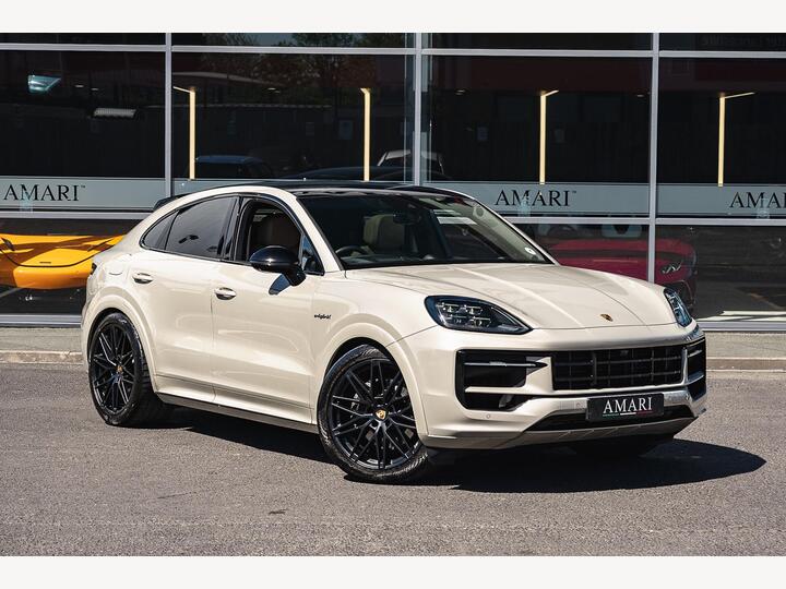 Porsche Cayenne 3.0 V6 E-Hybrid 25.9kWh TiptronicS 4WD Euro 6 (s/s) 5dr Porsche Cayenne 3.0 V6 E-Hybrid 25.9kWh TiptronicS 4WD Euro 6 (s/s) 5dr