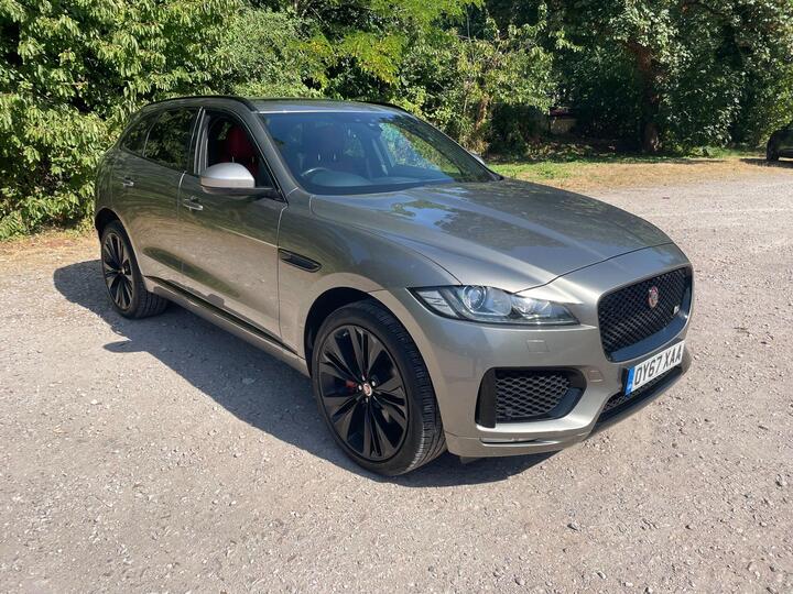 Jaguar F-PACE 3.0 D300 V6 S Auto AWD Euro 6 (s/s) 5dr