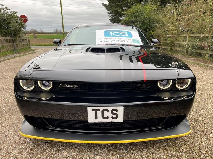 Dodge Challenger 392 (6.4L) HEMI V8 SHAKEDOWN LHD Auto
