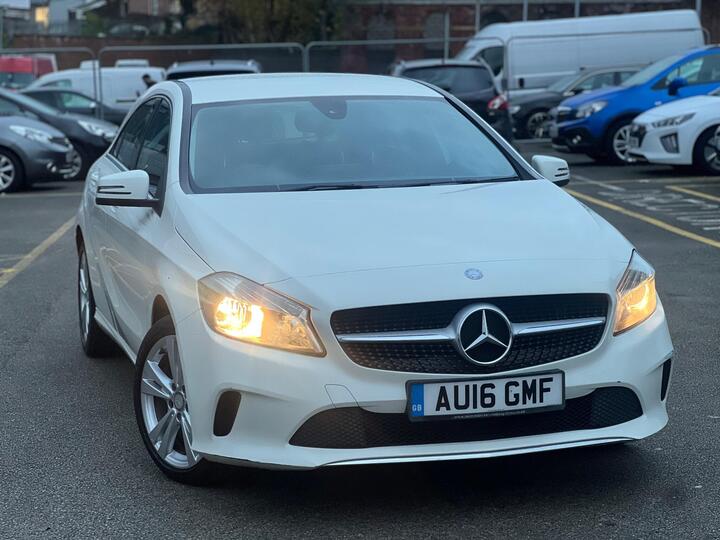 Mercedes-Benz A Class 1.5 A180d Sport Euro 6 (s/s) 5dr Mercedes-Benz A Class 1.5 A180d Sport Euro 6 (s/s) 5dr