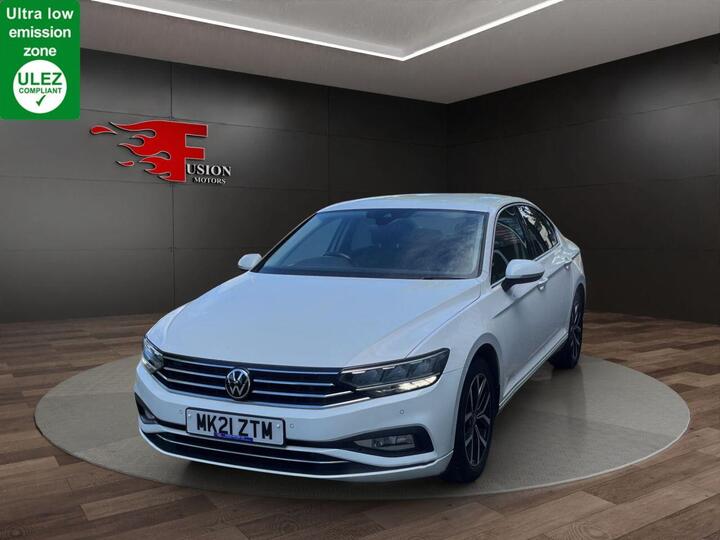 Volkswagen PASSAT 1.5 TSI EVO SEL DSG Euro 6 (s/s) 4dr