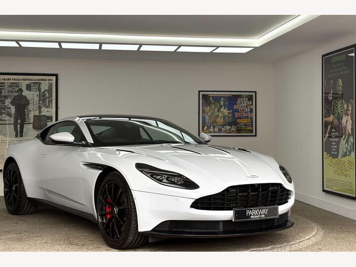 Aston Martin DB11 5.2 V12 BiTurbo AMR Auto Euro 6 (s/s) 2dr Aston Martin DB11 5.2 V12 BiTurbo AMR Auto Euro 6 (s/s) 2dr