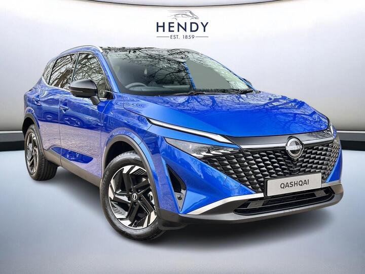 Nissan QASHQAI 1.3 DIG-T MH GLASS ROOF N-Connecta