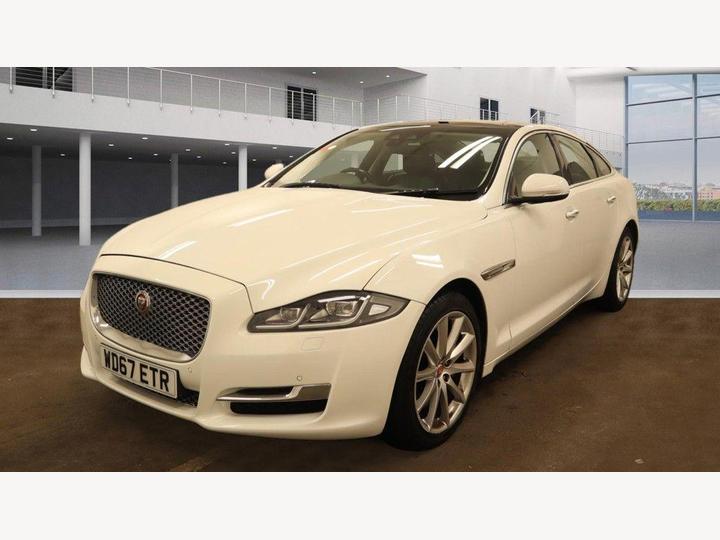 Jaguar XJ 3.0d V6 Luxury Auto Euro 6 (s/s) 4dr