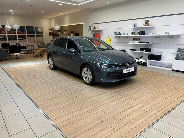 Volkswagen Golf 1.5 ETSI MHEV Match DSG Euro 6 (s/s) 5dr