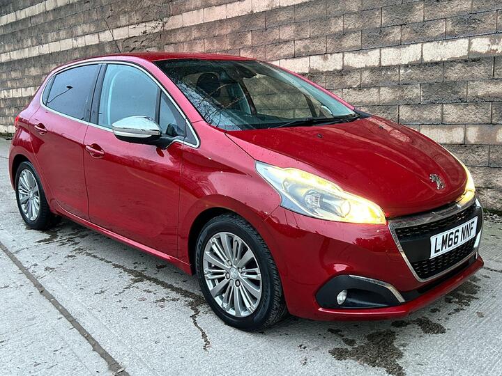 Peugeot 208 1.2 PureTech Allure Euro 6 5dr