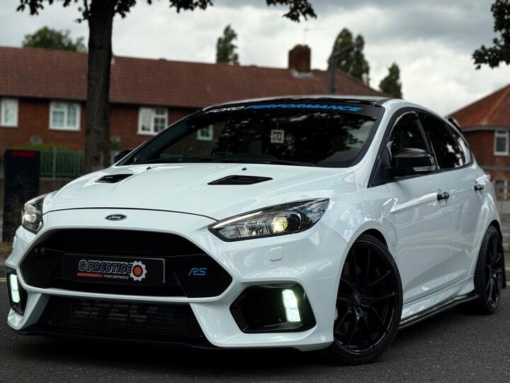 Ford Focus 2.3T EcoBoost RS AWD Euro 6 (s/s) 5dr