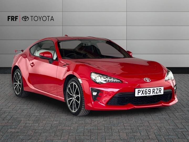 Toyota GT86 2.0 Boxer D-4S Pro Euro 6 2dr