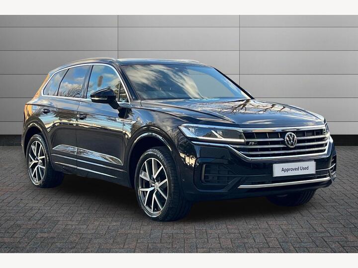 Volkswagen Touareg 3.0 TDI V6 R-Line Tiptronic 4Motion Euro 6 (s/s) 5dr Volkswagen Touareg 3.0 TDI V6 R-Line Tiptronic 4Motion Euro 6 (s/s) 5dr