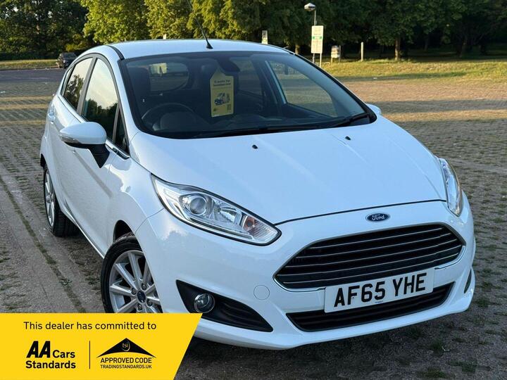 Ford Fiesta 1.0T EcoBoost Titanium Euro 6 (s/s) 5dr