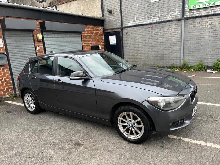 BMW 1 Series 2.0 118d SE Euro 5 (s/s) 5dr