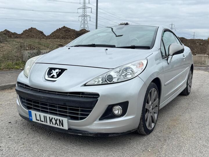 Peugeot 207 CC 1.6 VTi GT Euro 5 2dr Peugeot 207 CC 1.6 VTi GT Euro 5 2dr