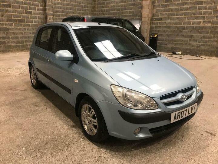 Hyundai Getz 1.4 CDX 5dr Hyundai Getz 1.4 CDX 5dr