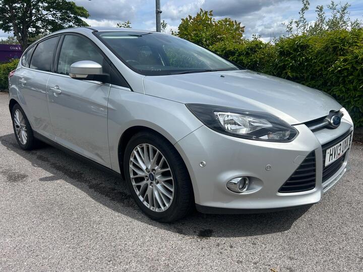 Ford Focus 1.6 TDCi Zetec Euro 5 (s/s) 5dr