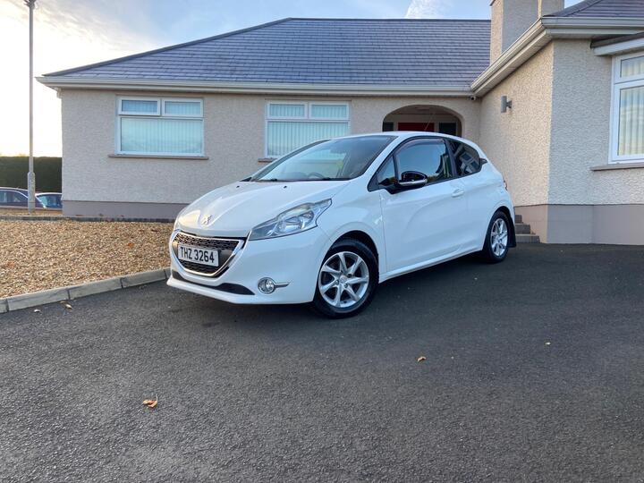 Peugeot 208 1.0 VTi PureTech Active Euro 5 3dr